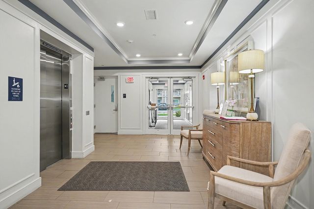 11 Peters Farm Way 409, Westborough, MA 01581