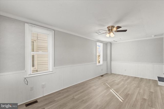 15 WESTMINSTER AVE, Hanover, PA 17331