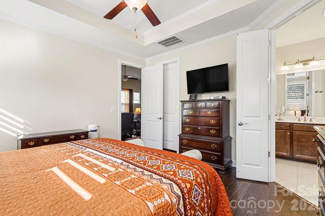 8407 Festival Way, Charlotte, NC 28215