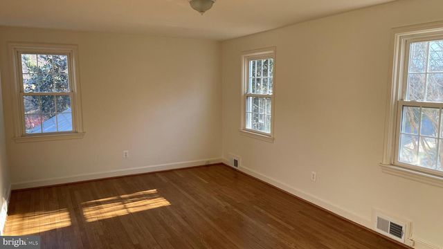 4621 ROCKWOOD PKWY NW, Washington, DC 20016