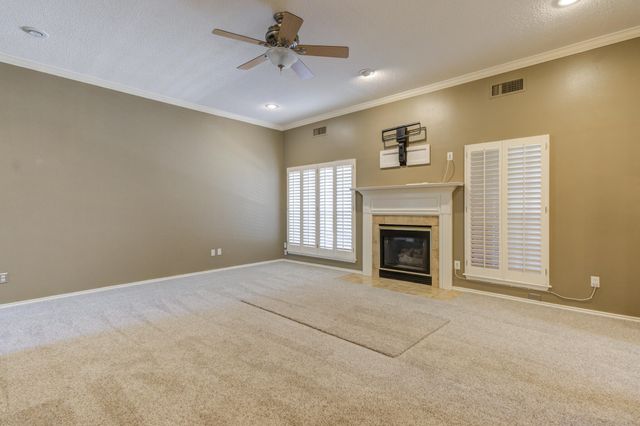 5914 86th Street, Lubbock, TX 79424