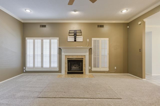 5914 86th Street, Lubbock, TX 79424