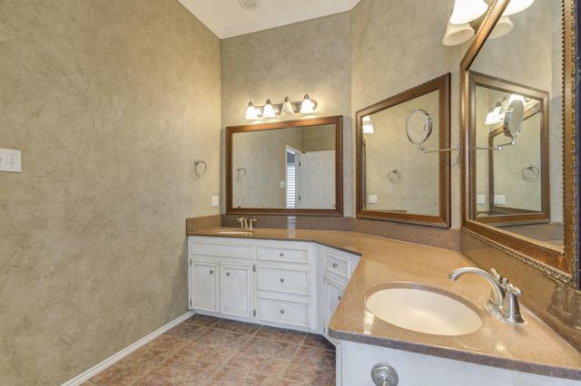 5914 86th Street, Lubbock, TX 79424