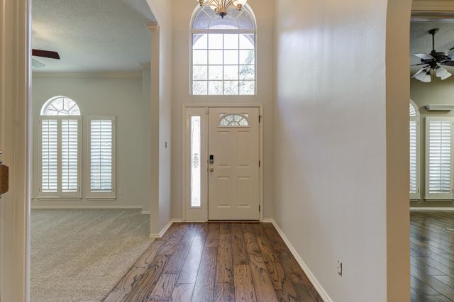 5914 86th Street, Lubbock, TX 79424