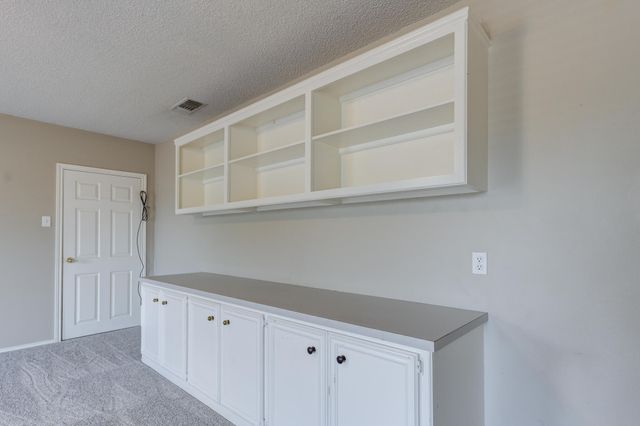 5914 86th Street, Lubbock, TX 79424