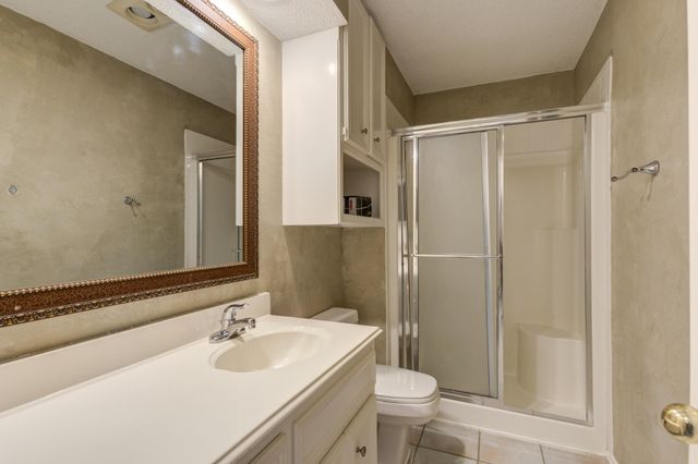 5914 86th Street, Lubbock, TX 79424