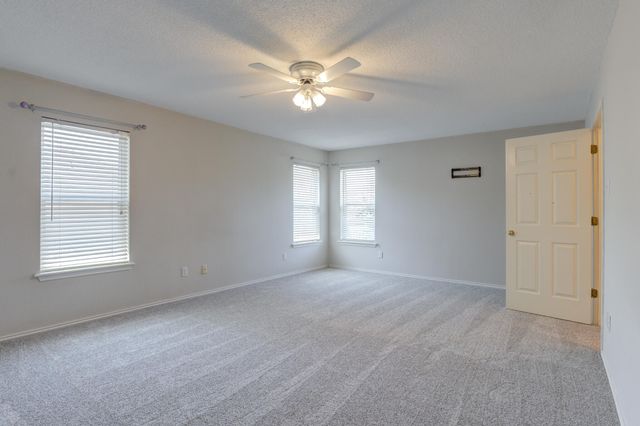 5914 86th Street, Lubbock, TX 79424