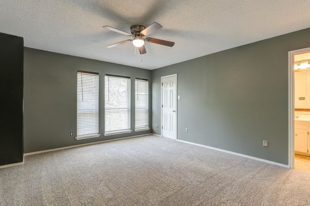 5914 86th Street, Lubbock, TX 79424