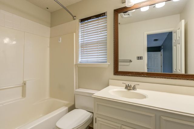 5914 86th Street, Lubbock, TX 79424