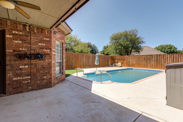 5914 86th Street, Lubbock, TX 79424