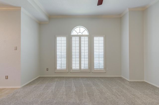 5914 86th Street, Lubbock, TX 79424