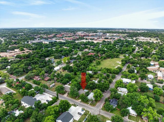 988 N Clinton Street, Stephenville, TX 76401