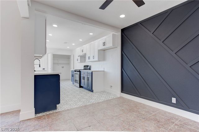 42 Moonlight Drive, Las Vegas, NV 89110