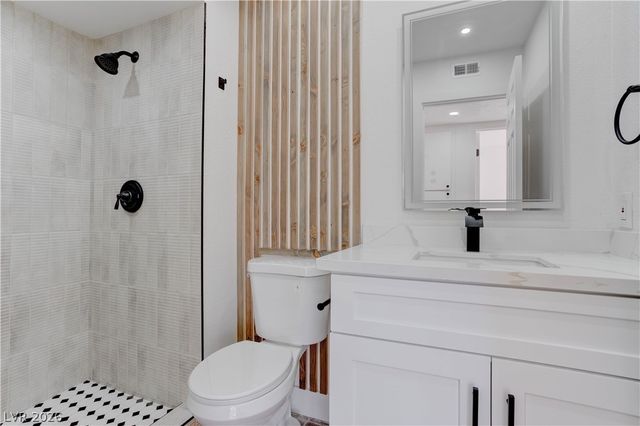 42 Moonlight Drive, Las Vegas, NV 89110