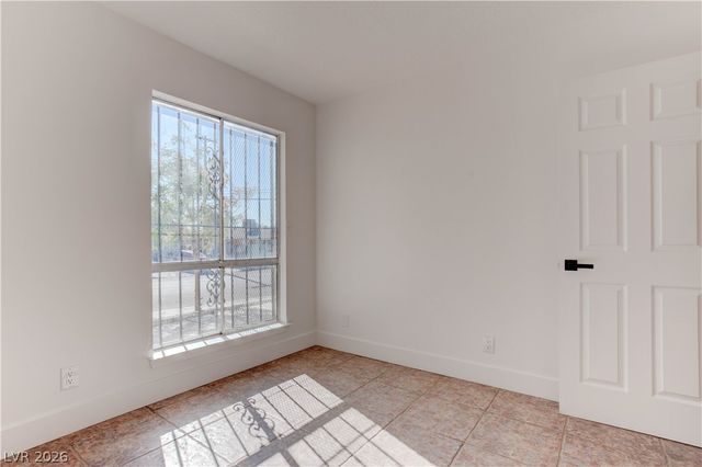 42 Moonlight Drive, Las Vegas, NV 89110