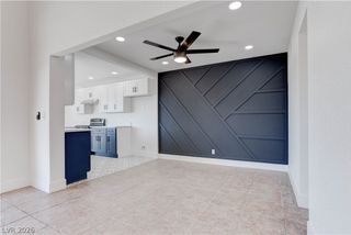 42 Moonlight Drive, Las Vegas, NV 89110