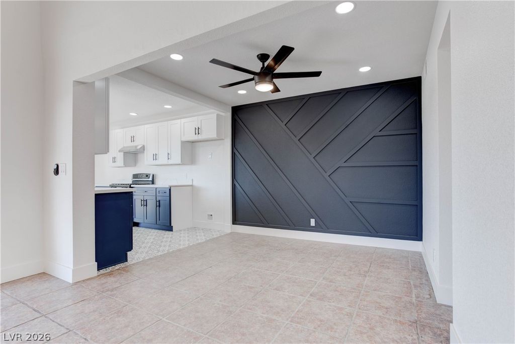 42 Moonlight Drive, Las Vegas, NV 89110