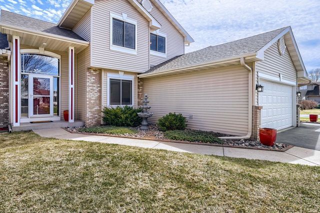 8302 Padre Circle NE, Otsego, MN 55330