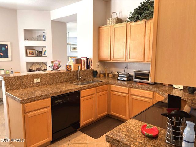 3131 E LEGACY Drive 2088, Phoenix, AZ 85042