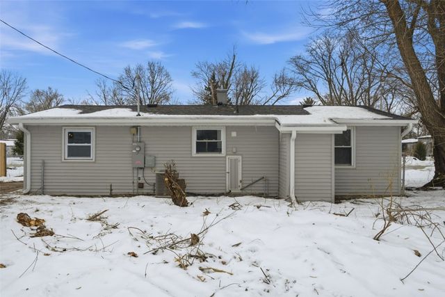 270 Miller SW, Cedar Rapids, IA 52404