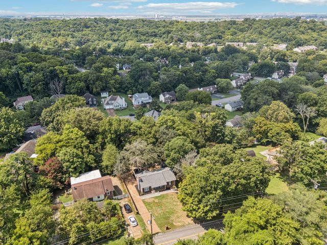 3215 Trails End Ln, Nashville, TN 37214