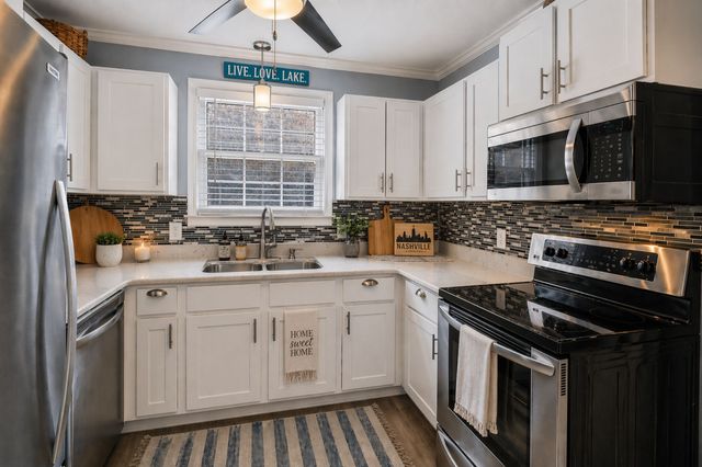 3215 Trails End Ln, Nashville, TN 37214