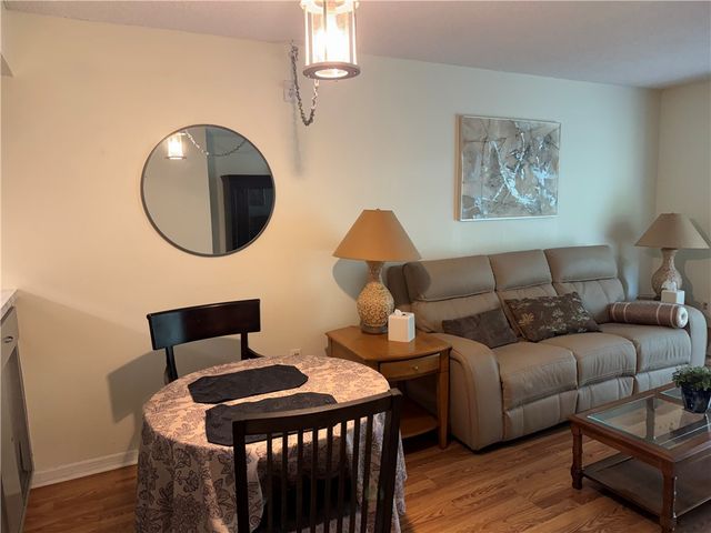 835 18th Street 103, Vero Beach, FL 32960