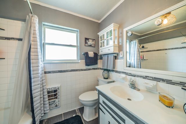 5016 Wyoming Trail, North Richland Hills, TX 76180
