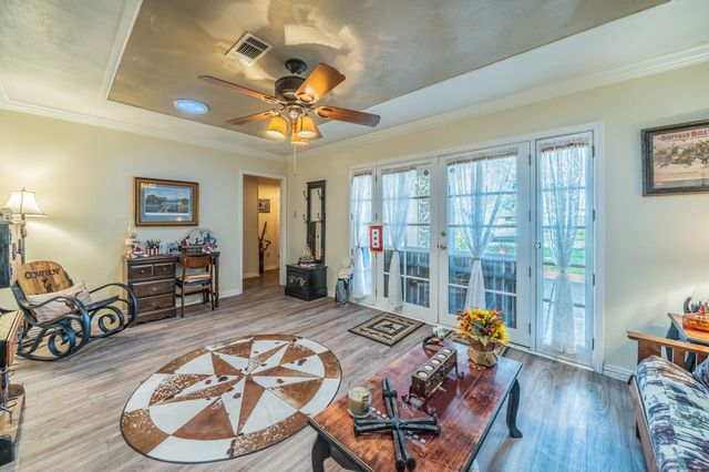 5016 Wyoming Trail, North Richland Hills, TX 76180