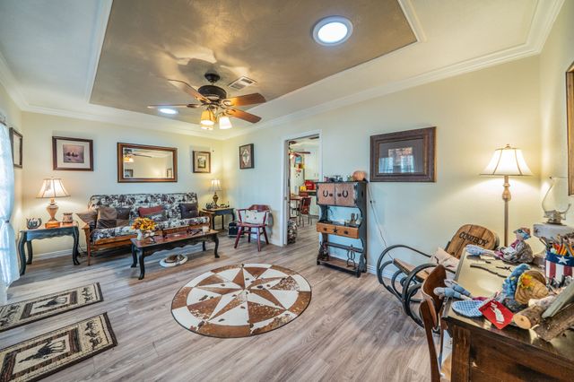 5016 Wyoming Trail, North Richland Hills, TX 76180