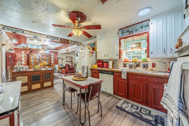 5016 Wyoming Trail, North Richland Hills, TX 76180