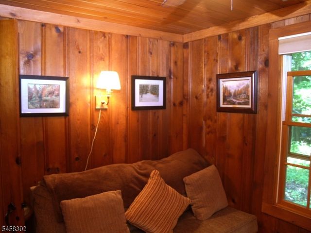 5 Anawa Rd, Vernon Twp., NJ 07422