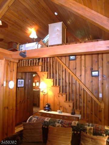 5 Anawa Rd, Vernon Twp., NJ 07422