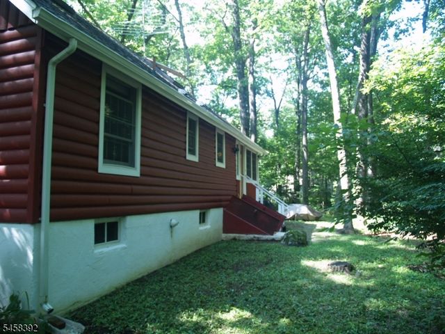 5 Anawa Rd, Vernon Twp., NJ 07422