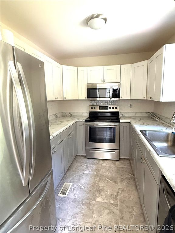 2499 Bay Forest Drive, Eastover, NC 28312 — photo 10