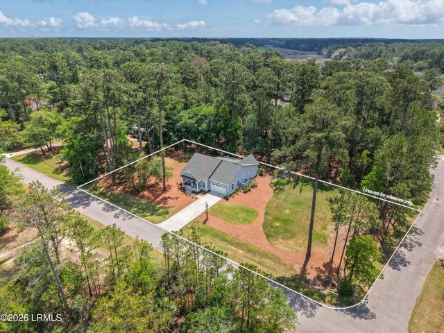 13 Wood Ibis Trail, Beaufort, SC 29907