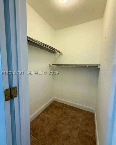 5340 NE 17TH TER 1-2, Fort Lauderdale, FL 33334