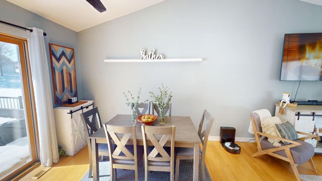 1302 36th Street SW, Rochester, MN 55902