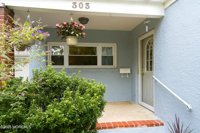303 Florence Road, Middletown, NJ 07748