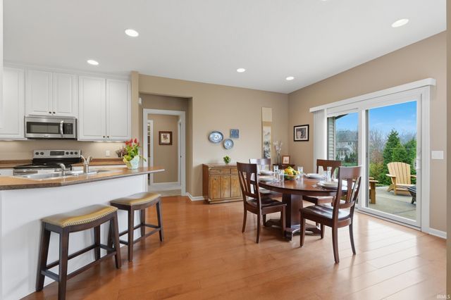 7903 Sky Breeze Court, Fort Wayne, IN 46804