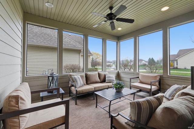 7903 Sky Breeze Court, Fort Wayne, IN 46804