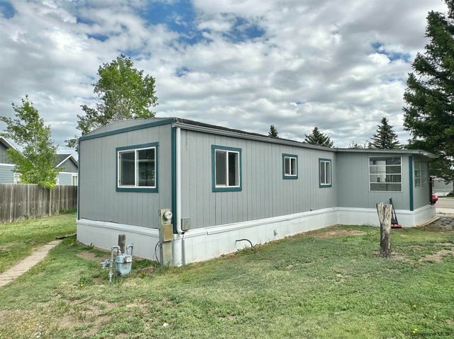1412 SABRINA RD, Cheyenne, WY 82007