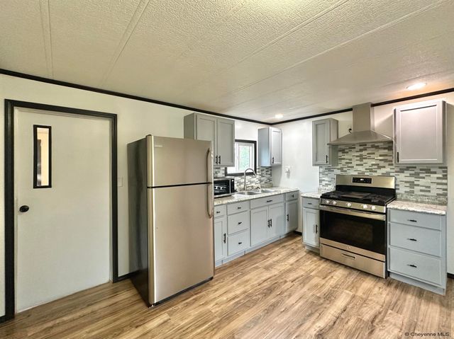 1412 SABRINA RD, Cheyenne, WY 82007