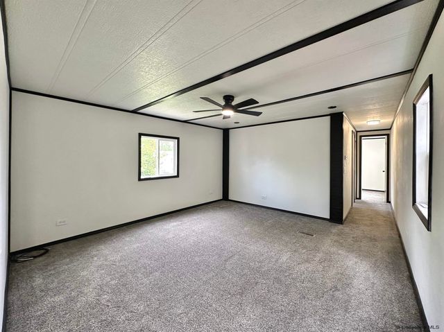 1412 SABRINA RD, Cheyenne, WY 82007