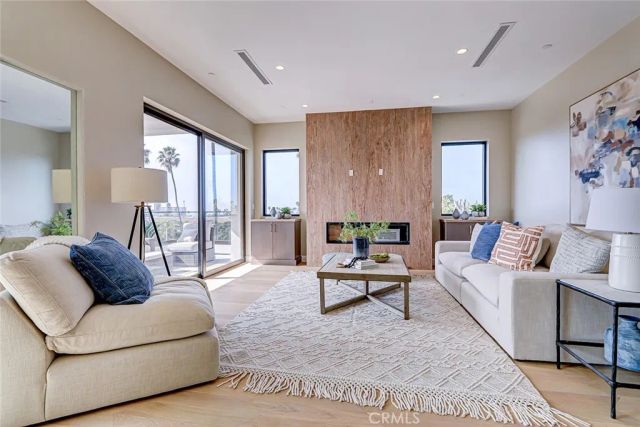 641 S Gertruda, Redondo Beach, CA 90278