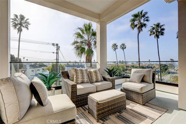 641 S Gertruda, Redondo Beach, CA 90278