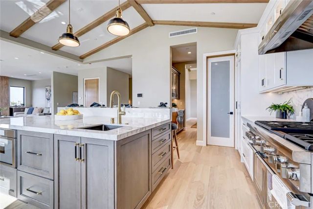 641 S Gertruda, Redondo Beach, CA 90278