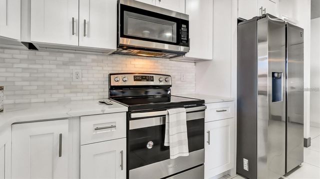 623 CITRUS ISLE BOULEVARD, Davenport, FL 33837