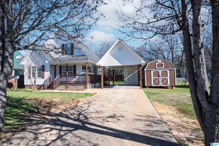 902 N LOUISVILLE AVENUE, Sylacauga, AL 35150