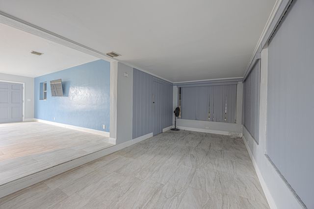 2007 Kenwood Road, West Palm Beach, FL 33409